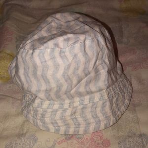 4/$25 Infant Reversible Conductors Hat